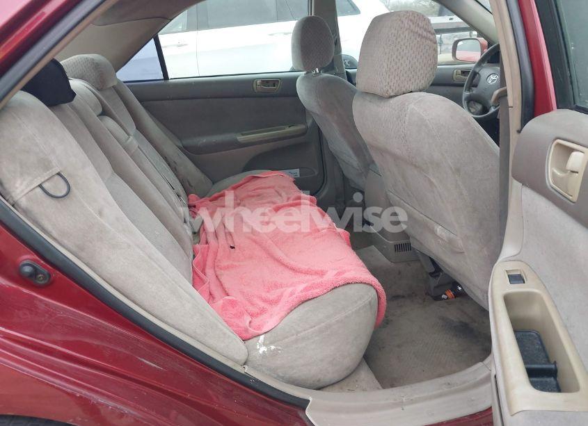 Photo 8 of 2003 Toyota Camry LE (VIN 4T1BE32K13U207161)