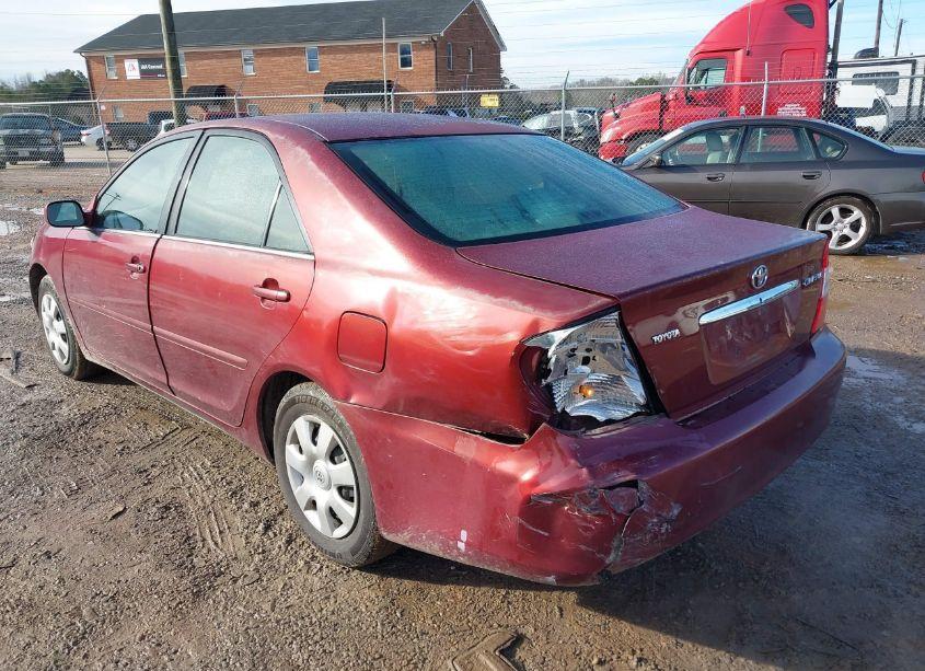 Photo 3 of 2003 Toyota Camry LE (VIN 4T1BE32K13U222498)