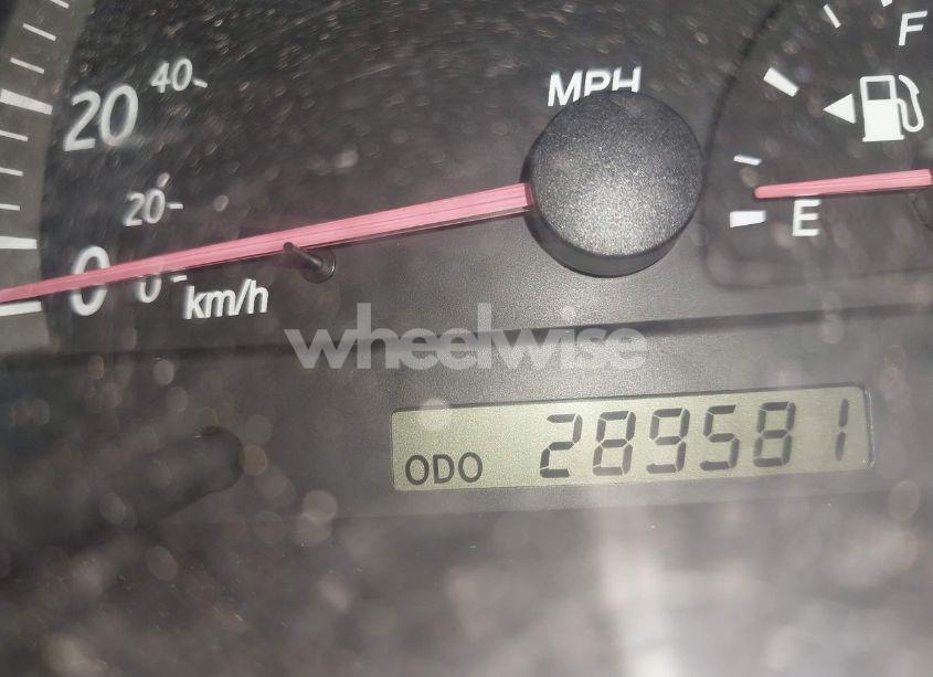 Photo 15 of 2003 Toyota Camry LE (VIN 4T1BE32K13U240192)