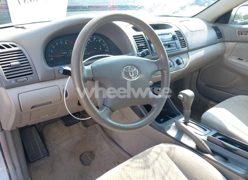 Photo 17 of 2003 Toyota Camry LE (VIN 4T1BE32K13U240192)