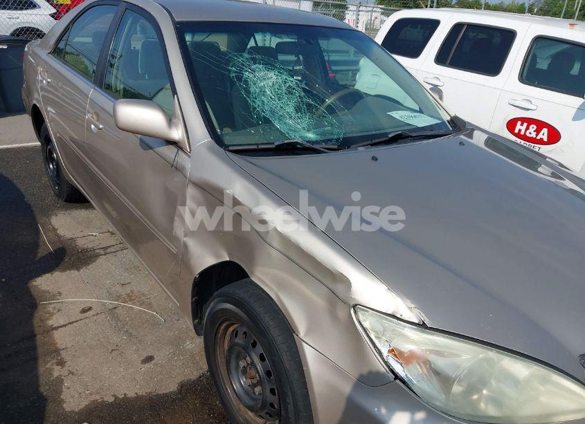 Photo 6 of 2003 Toyota Camry LE (VIN 4T1BE32K13U240192)