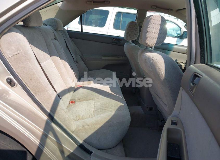 Photo 8 of 2003 Toyota Camry LE (VIN 4T1BE32K13U240192)