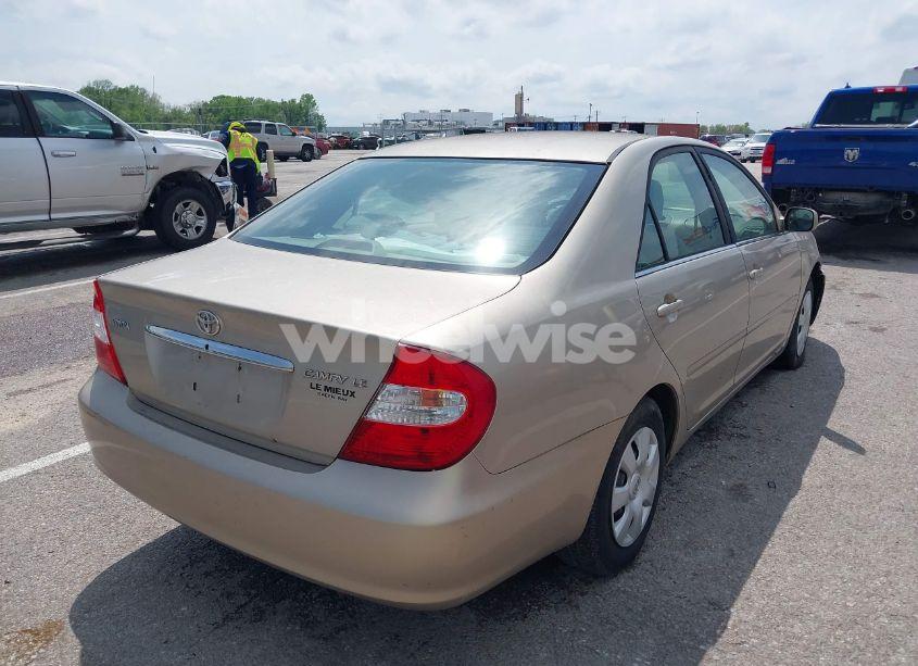 Photo 4 of 2003 Toyota Camry LE/XLE/SE (VIN 4T1BE32K13U243738)