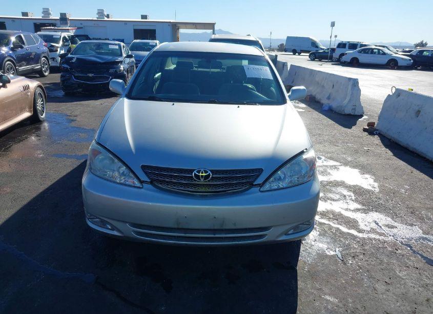 Photo 6 of 2003 Toyota Camry XLE (VIN 4T1BE32K13U250138)