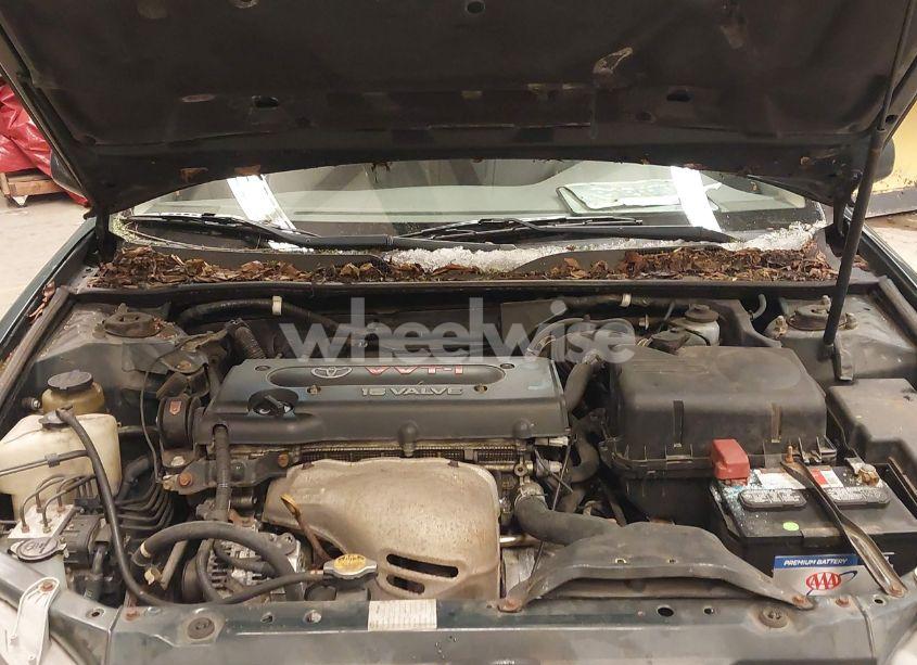 Photo 10 of 2003 Toyota Camry LE (VIN 4T1BE32K13U650023)