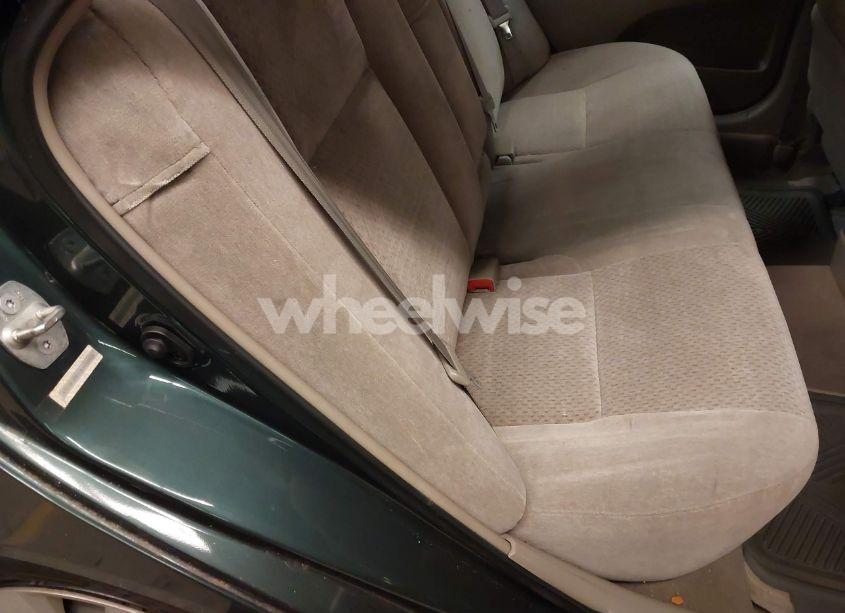 Photo 8 of 2003 Toyota Camry LE (VIN 4T1BE32K13U650023)