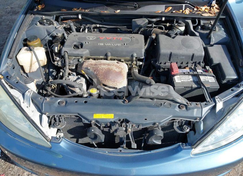 Photo 10 of 2003 Toyota Camry LE (VIN 4T1BE32K13U668764)