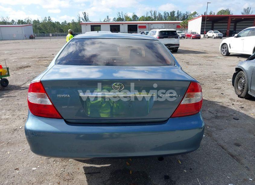 Photo 16 of 2003 Toyota Camry LE (VIN 4T1BE32K13U668764)