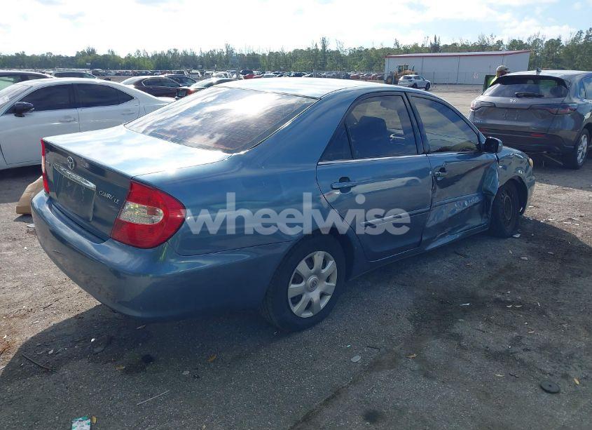 Photo 4 of 2003 Toyota Camry LE (VIN 4T1BE32K13U668764)