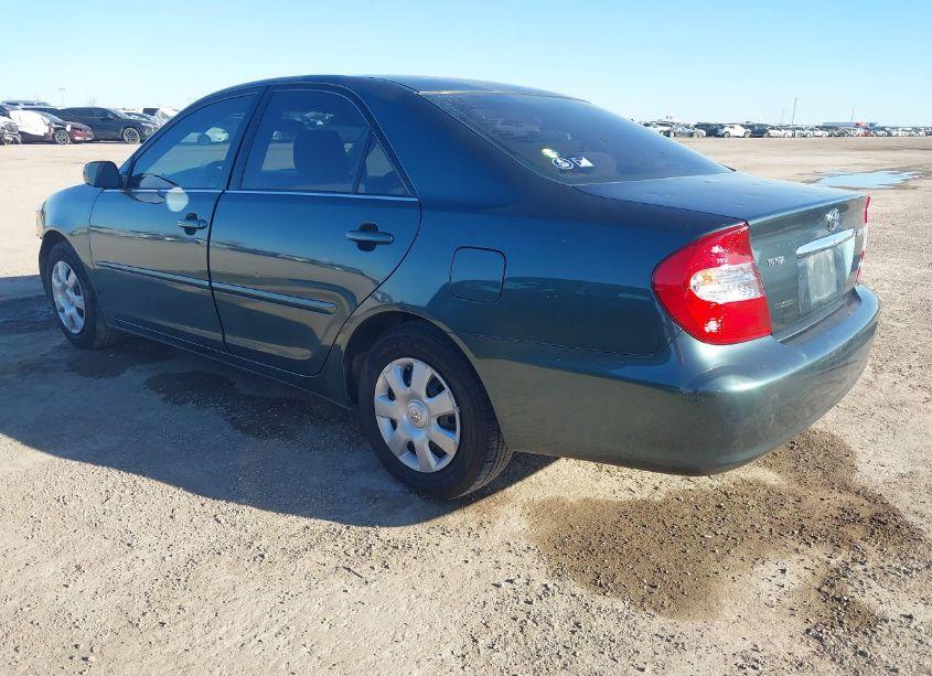 Photo 3 of 2003 Toyota Camry LE (VIN 4T1BE32K13U693129)