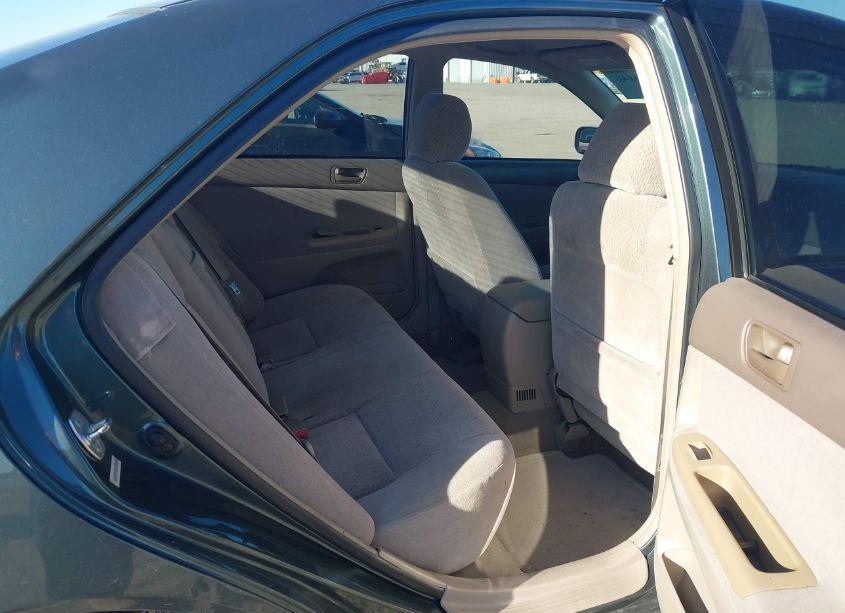 Photo 8 of 2003 Toyota Camry LE (VIN 4T1BE32K13U693129)