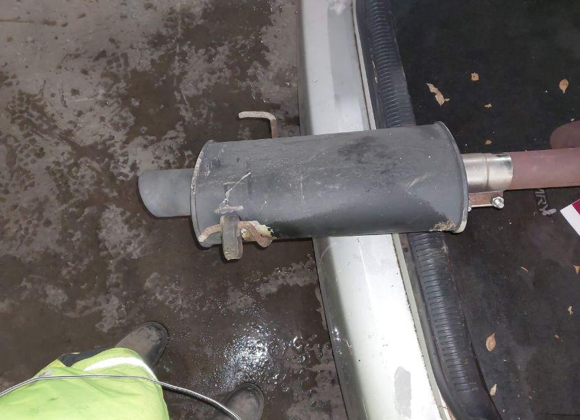 Photo 12 of 2003 Toyota Camry LE/XLE/SE (VIN 4T1BE32K13U721303)