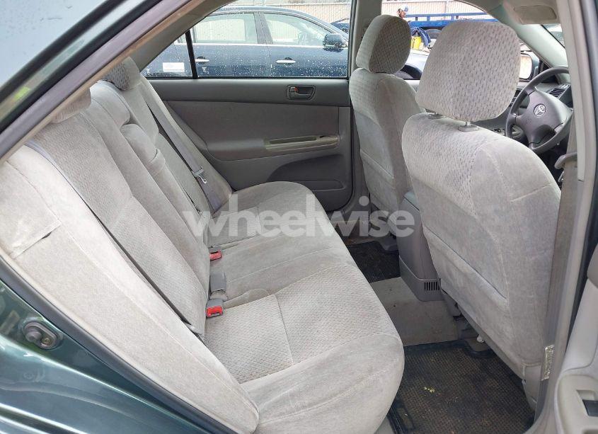 Photo 8 of 2003 Toyota Camry LE (VIN 4T1BE32K13U769593)