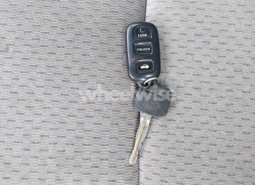 Photo 11 of 2003 Toyota Camry LE (VIN 4T1BE32K13U784854)