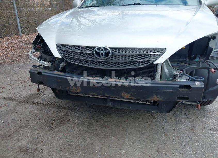 Photo 6 of 2003 Toyota Camry LE (VIN 4T1BE32K13U784854)