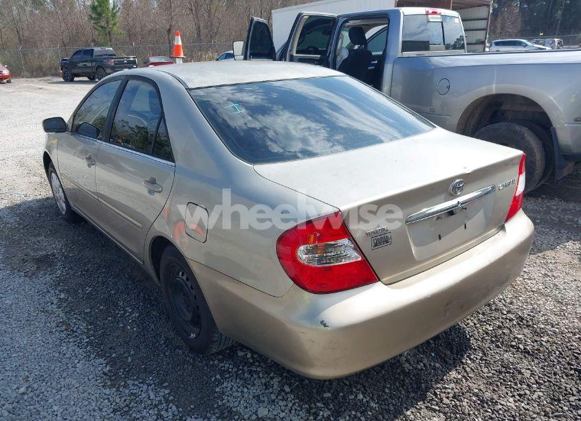 Photo 6 of 2003 Toyota Camry LE (VIN 4T1BE32K13U787169)