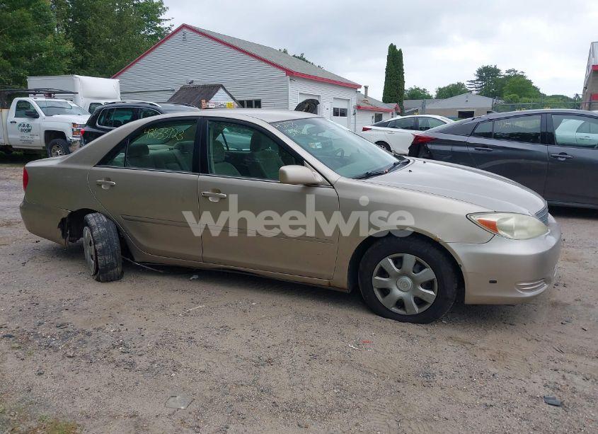 Photo 14 of 2004 Toyota Camry LE (VIN 4T1BE32K14U271900)