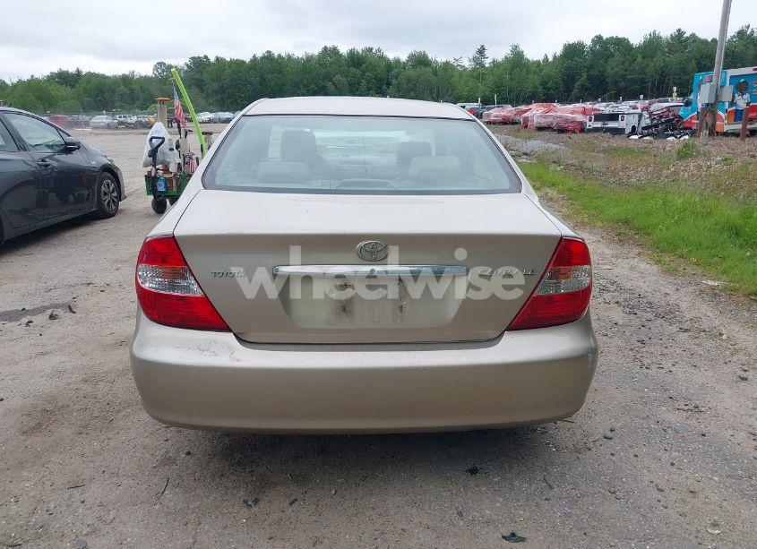 Photo 15 of 2004 Toyota Camry LE (VIN 4T1BE32K14U271900)