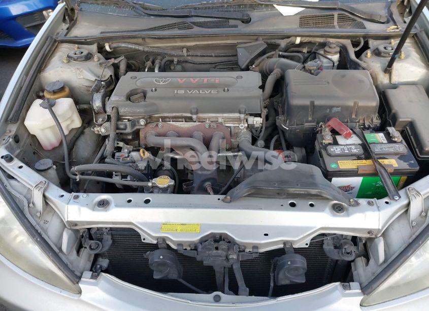 Photo 10 of 2004 Toyota Camry LE (VIN 4T1BE32K14U283030)