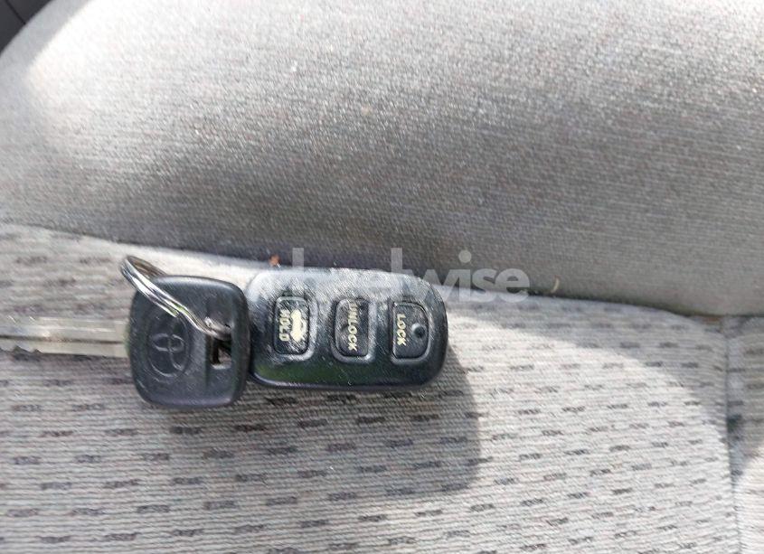 Photo 11 of 2004 Toyota Camry LE/SE/STD/XLE (VIN 4T1BE32K14U289765)