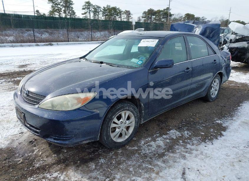 Photo 2 of 2004 Toyota Camry LE/SE/STD/XLE (VIN 4T1BE32K14U289765)