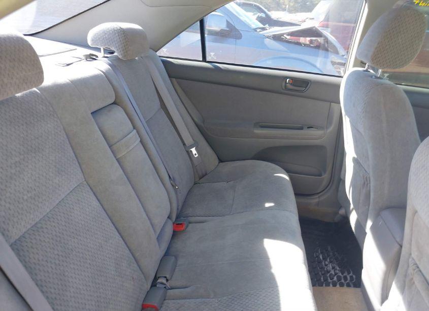 Photo 8 of 2004 Toyota Camry LE (VIN 4T1BE32K14U293668)