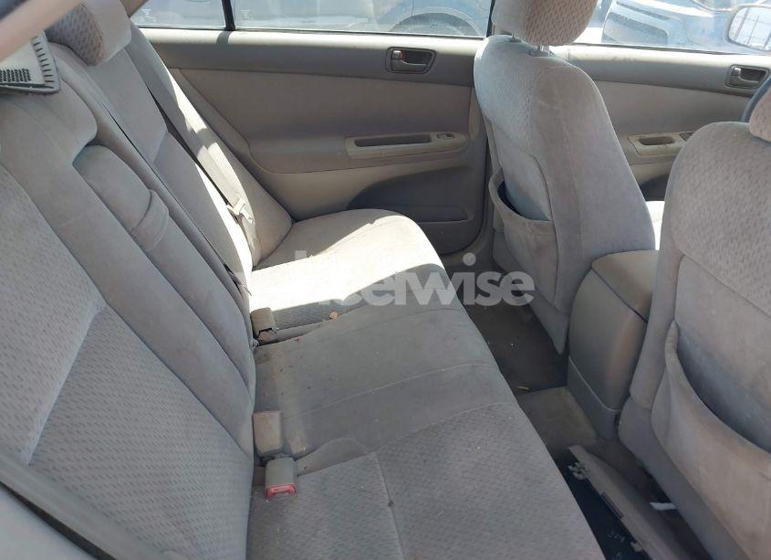 Photo 8 of 2004 Toyota Camry LE (VIN 4T1BE32K14U321470)