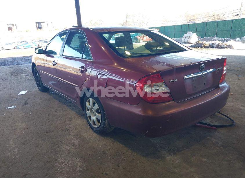 Photo 3 of 2004 Toyota Camry LE/SE/STD/XLE (VIN 4T1BE32K14U357935)
