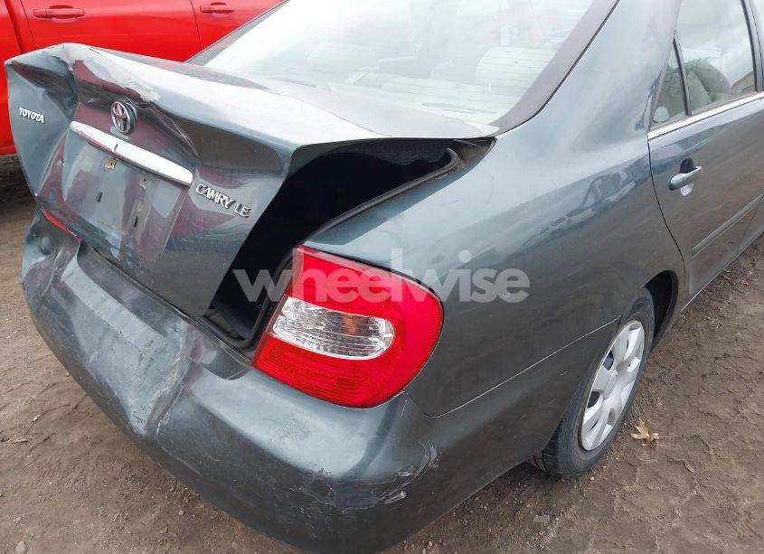 Photo 12 of 2004 Toyota Camry LE (VIN 4T1BE32K14U360088)