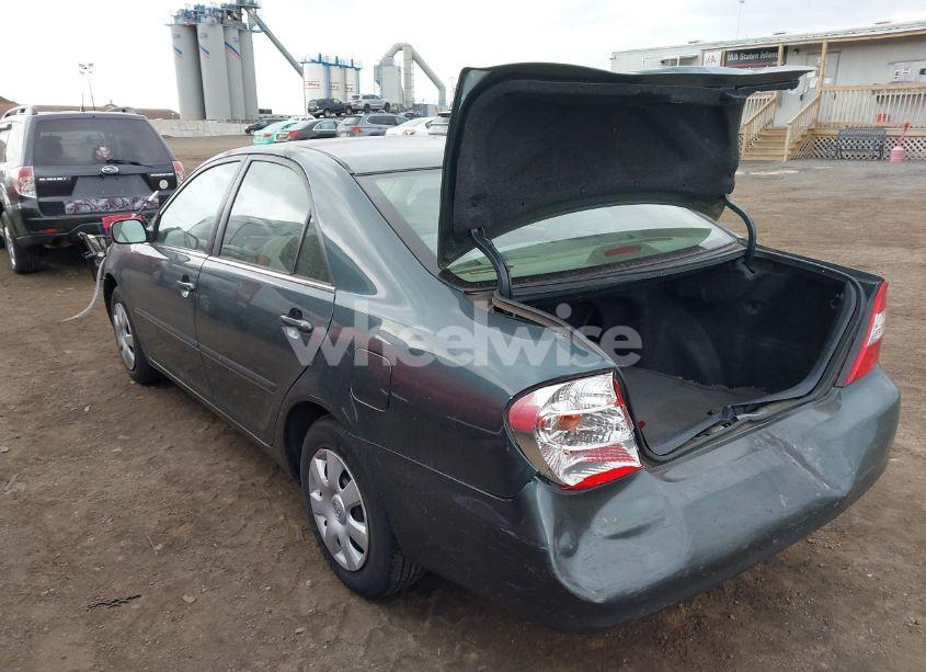 Photo 3 of 2004 Toyota Camry LE (VIN 4T1BE32K14U360088)