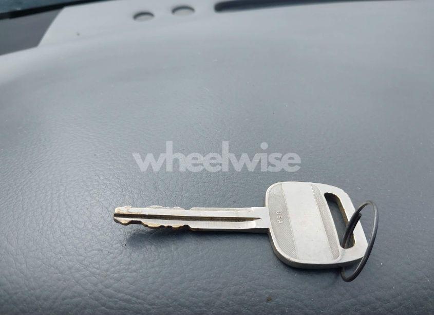 Photo 11 of 2004 Toyota Camry LE (VIN 4T1BE32K14U368661)