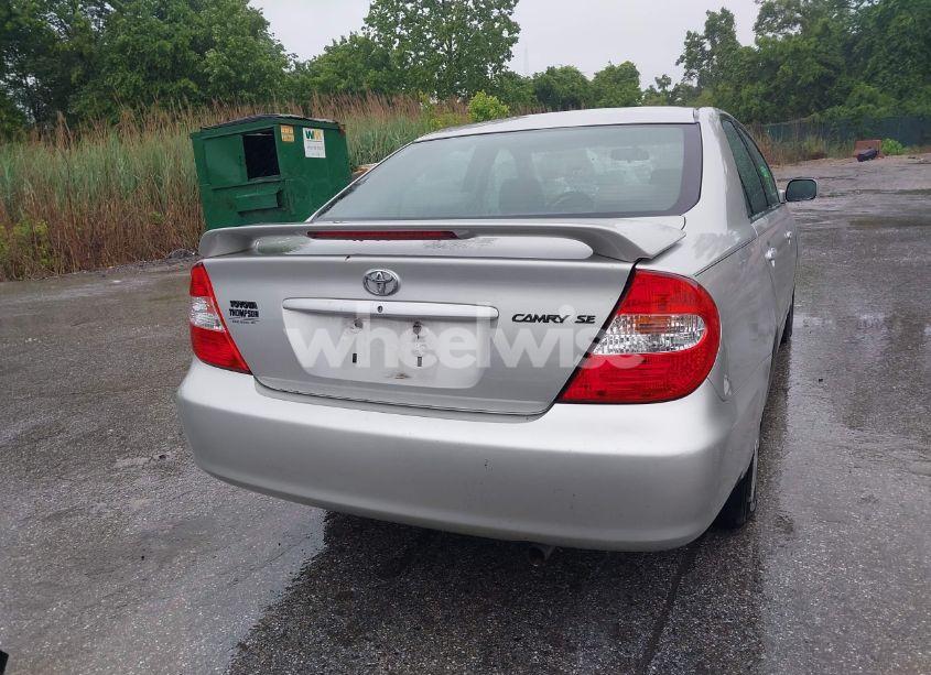 Photo 16 of 2004 Toyota Camry SE (VIN 4T1BE32K14U815408)