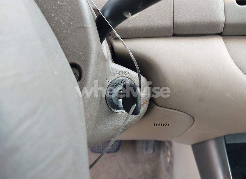 Photo 11 of 2004 Toyota Camry LE (VIN 4T1BE32K14U846576)