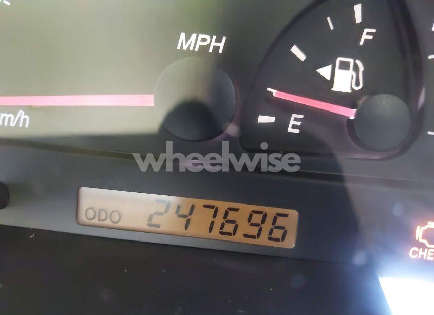 Photo 16 of 2004 Toyota Camry LE (VIN 4T1BE32K14U853494)