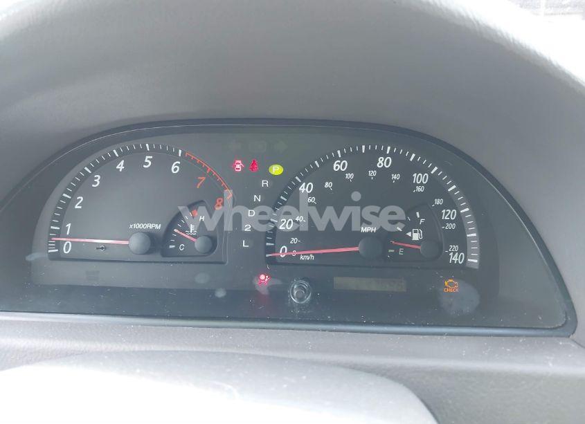 Photo 7 of 2004 Toyota Camry LE (VIN 4T1BE32K14U853494)