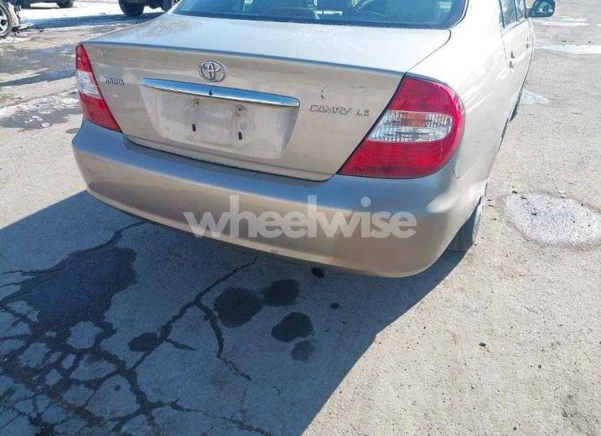 Photo 6 of 2004 Toyota Camry LE (VIN 4T1BE32K14U866925)