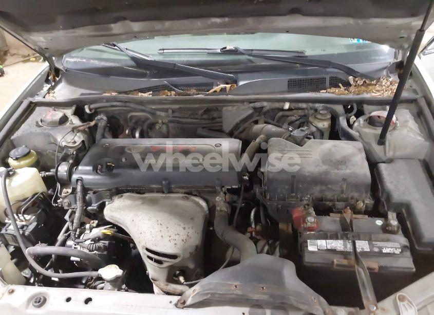 Photo 10 of 2004 Toyota Camry XLE (VIN 4T1BE32K14U872420)