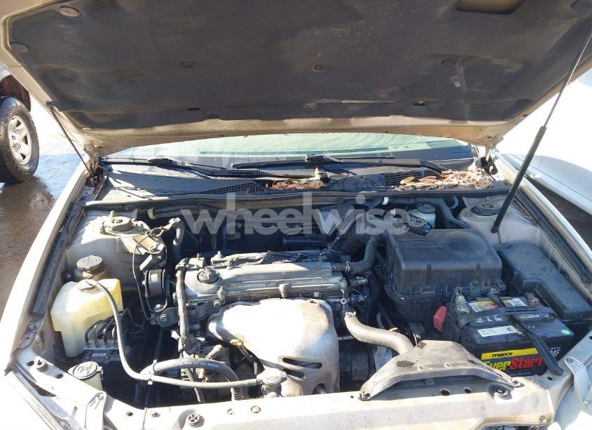 Photo 10 of 2004 Toyota Camry XLE (VIN 4T1BE32K14U913497)