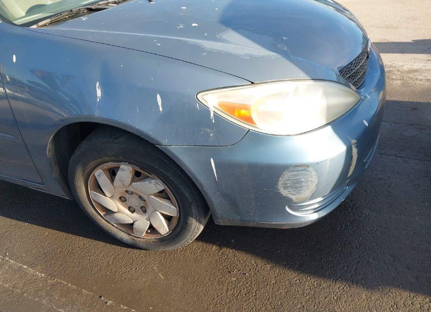 Photo 6 of 2004 Toyota Camry LE (VIN 4T1BE32K14U918201)