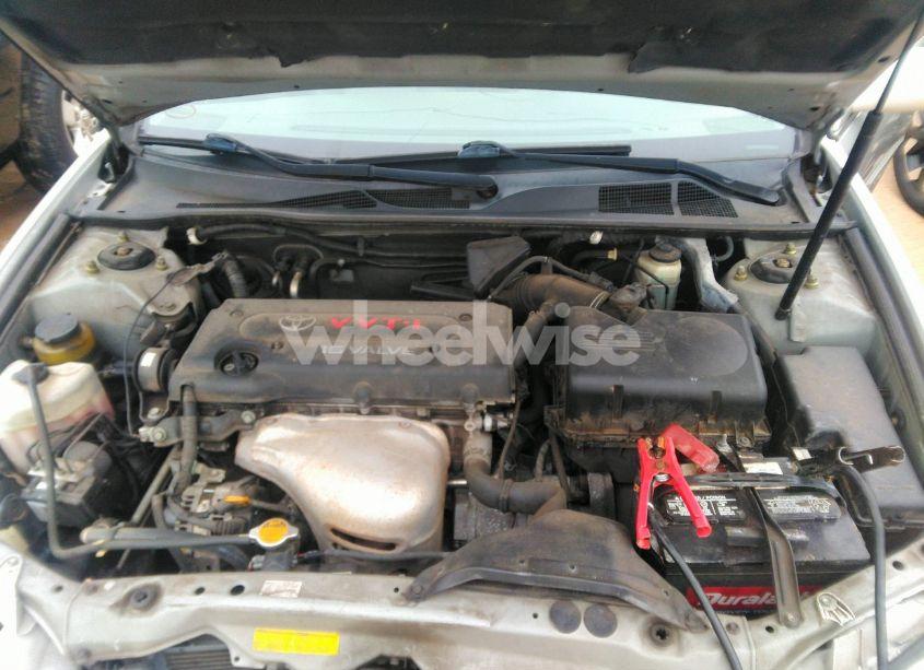 Photo 10 of 2004 Toyota Camry XLE (VIN 4T1BE32K14U923978)