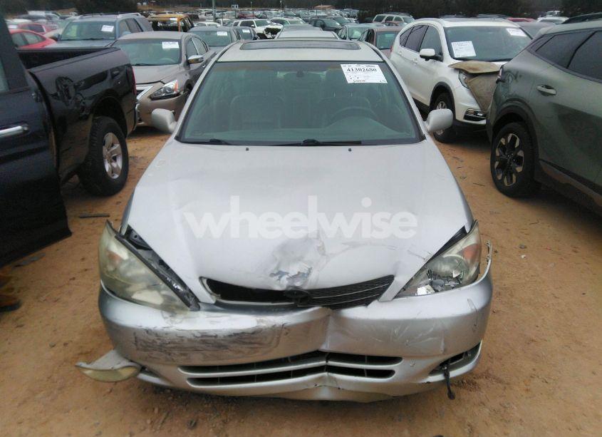 Photo 12 of 2004 Toyota Camry XLE (VIN 4T1BE32K14U923978)