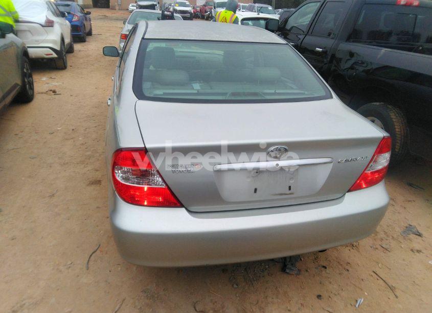 Photo 16 of 2004 Toyota Camry XLE (VIN 4T1BE32K14U923978)
