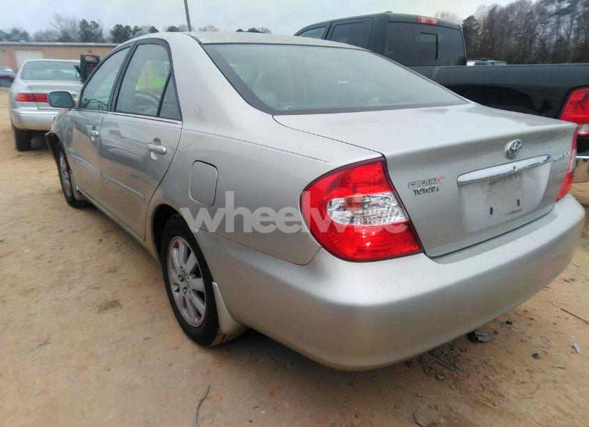 Photo 3 of 2004 Toyota Camry XLE (VIN 4T1BE32K14U923978)