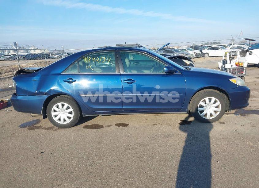 Photo 13 of 2005 Toyota Camry LE (VIN 4T1BE32K15U042795)