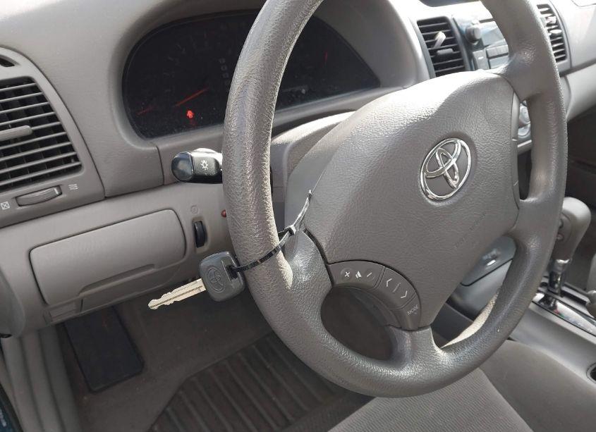 Photo 11 of 2005 Toyota Camry LE (VIN 4T1BE32K15U060195)
