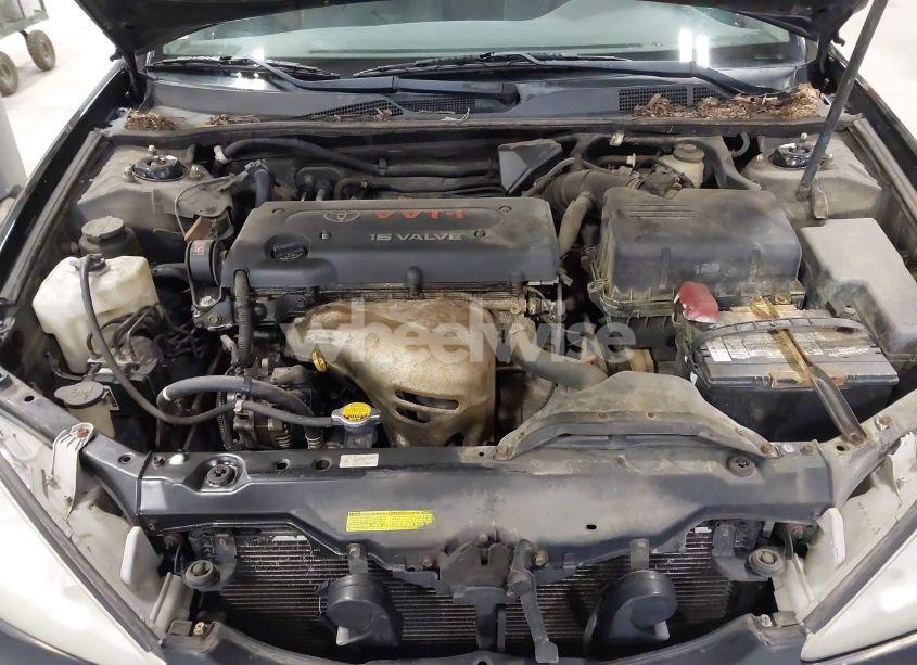 Photo 10 of 2005 Toyota Camry LE (VIN 4T1BE32K15U063789)