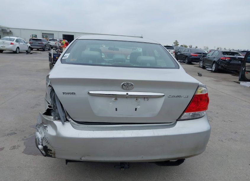 Photo 16 of 2005 Toyota Camry LE (VIN 4T1BE32K15U064604)