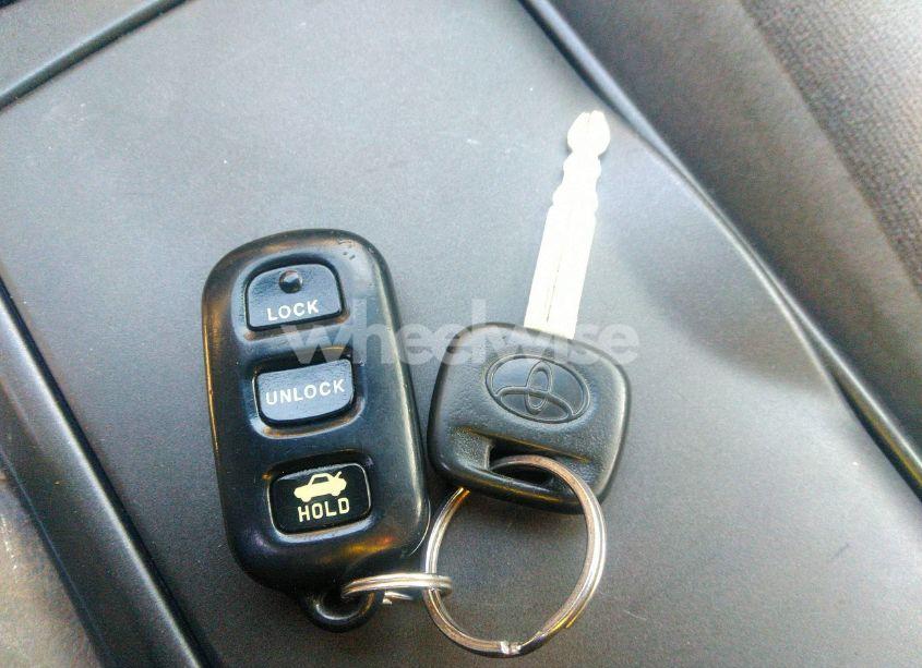 Photo 11 of 2005 Toyota Camry LE (VIN 4T1BE32K15U079183)