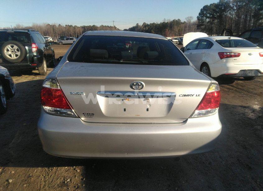 Photo 16 of 2005 Toyota Camry LE (VIN 4T1BE32K15U079183)