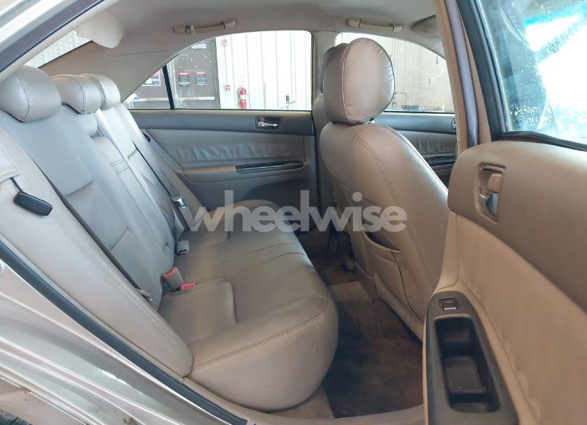 Photo 8 of 2005 Toyota Camry LE (VIN 4T1BE32K15U091074)